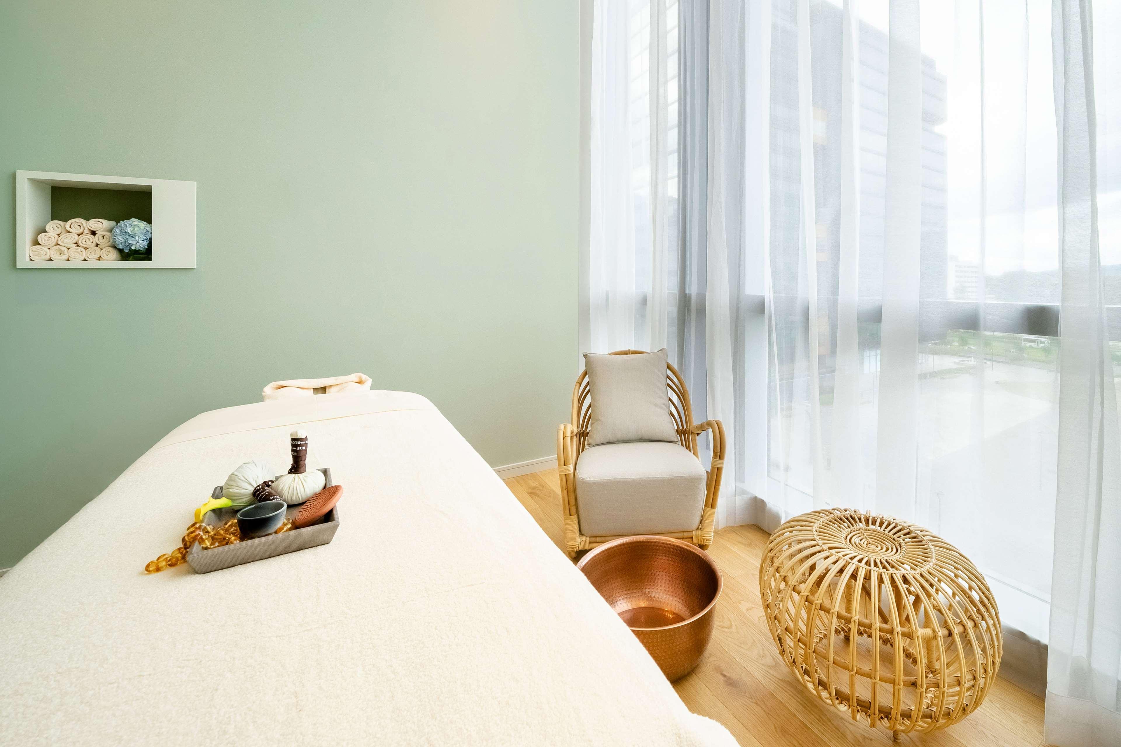 Grand Hyatt Bogota Otel Dış mekan fotoğraf A treatment room at the spa